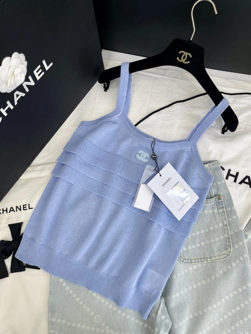 Snug Chanel Vest 108405
