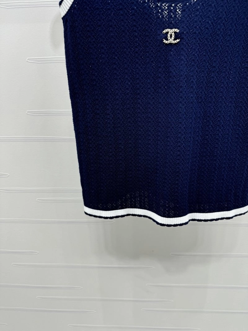 Chic Chanel Vest 108421