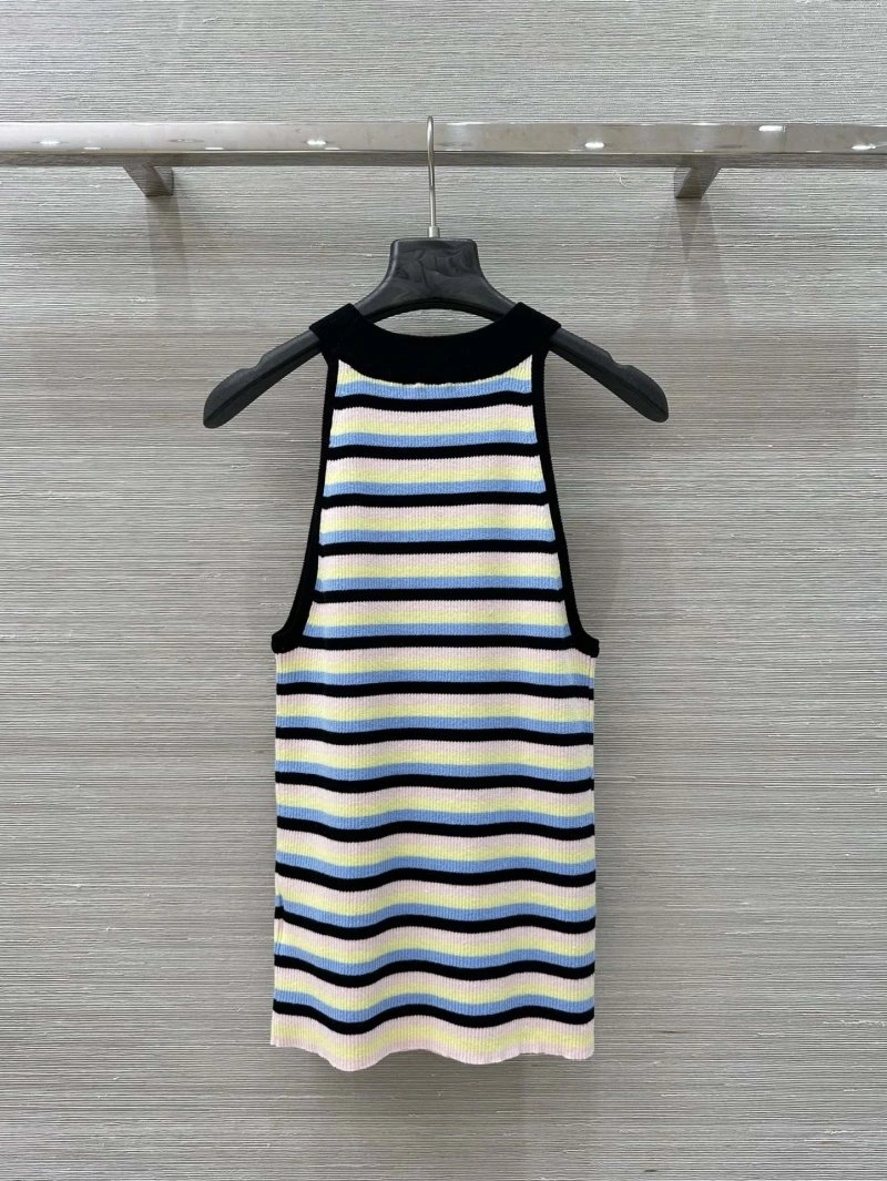 Chanel Vest Effortless 108412