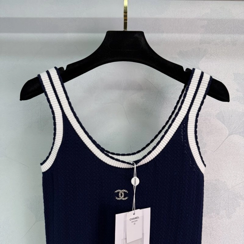 Chanel Vest Comfortable 108404