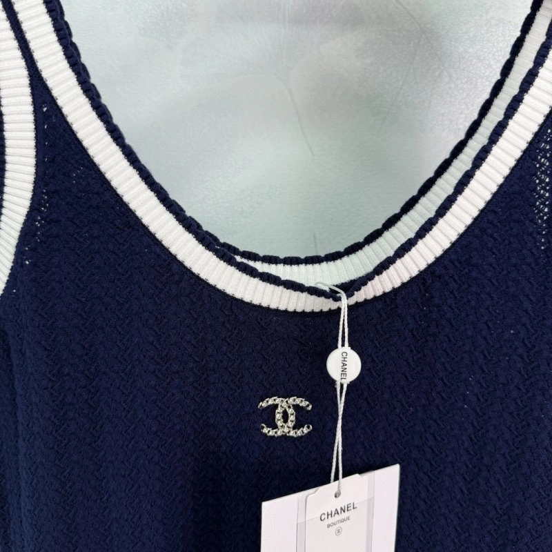 Chanel Vest Comfortable 108404