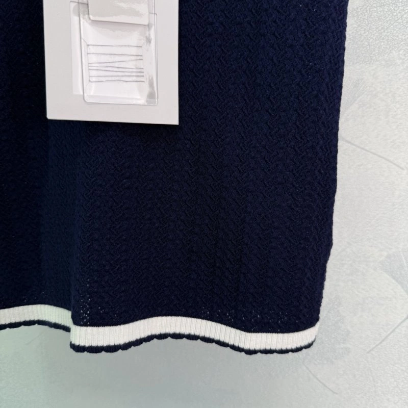 Chanel Vest Comfortable 108404