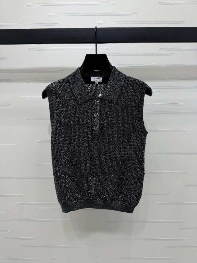 Supportive Chanel Vest 108397