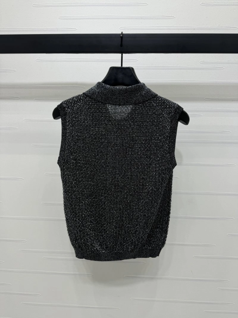 Supportive Chanel Vest 108397