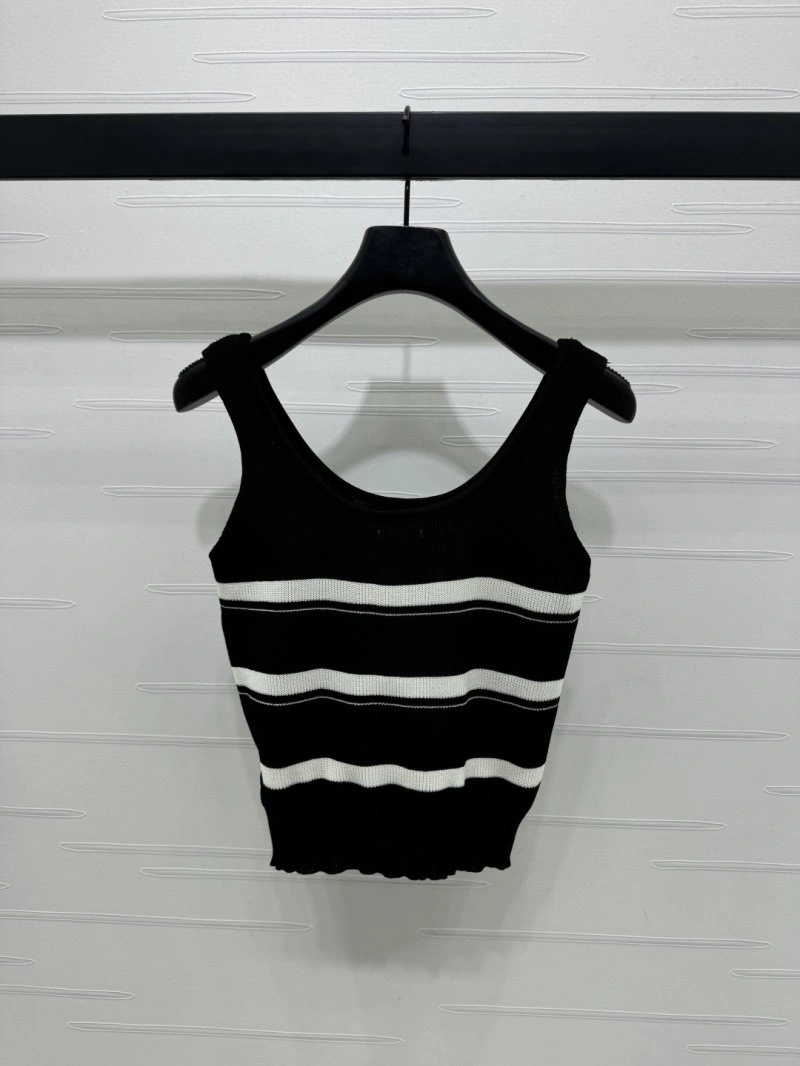 MoistureWicking Chanel Vest 108376