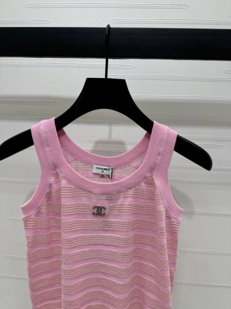 Durable Chanel Vest 108365