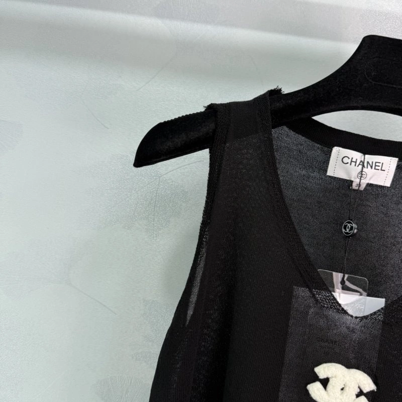 Vibrant Chanel Vest 108383
