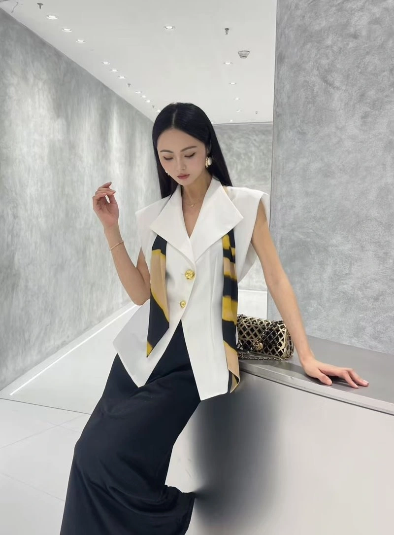 Chanel Vest Flexible 108387