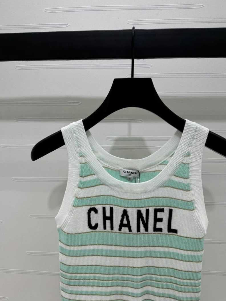 Upgraded Chanel Vest 108361