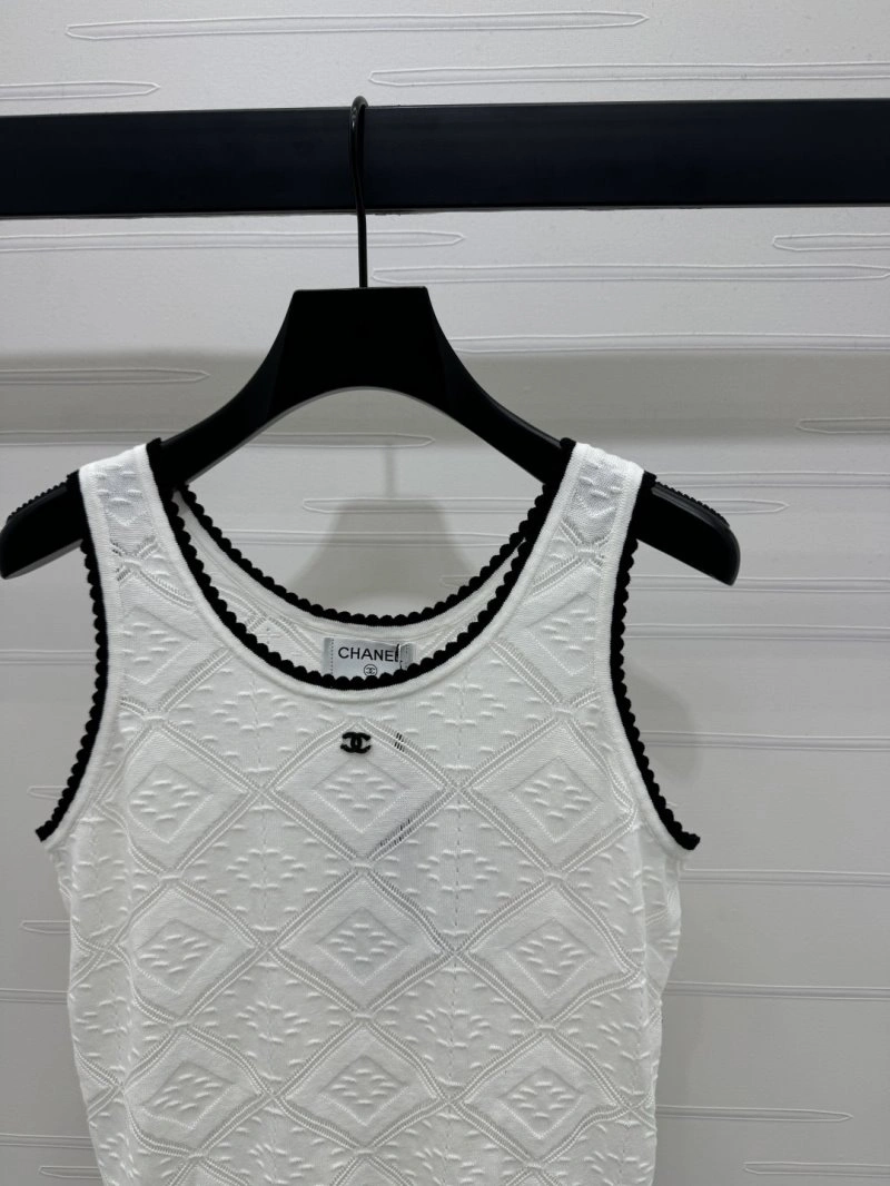 Trendy Chanel Vest 108375