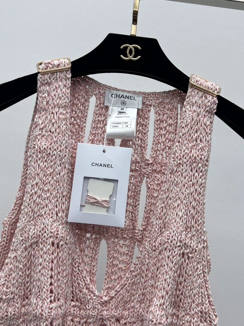 Chanel Vest WellDesigned 110135