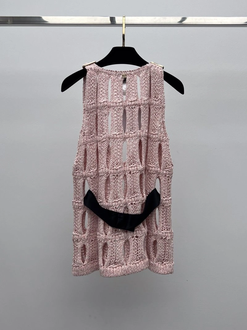 Chanel Vest WellDesigned 110135