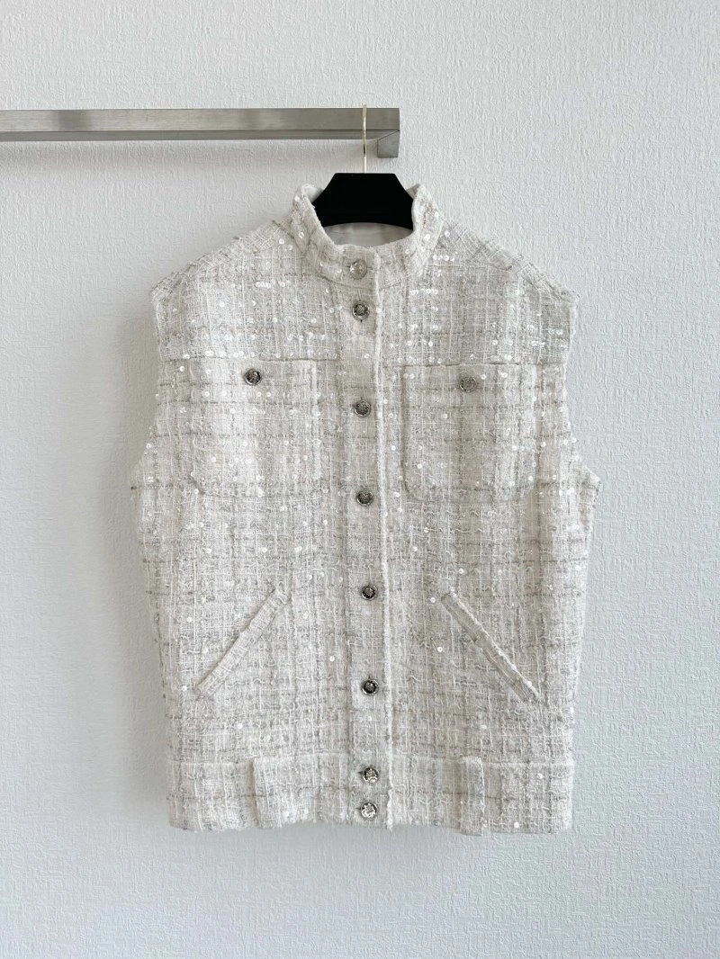 Chanel Vest Lightweight 110123