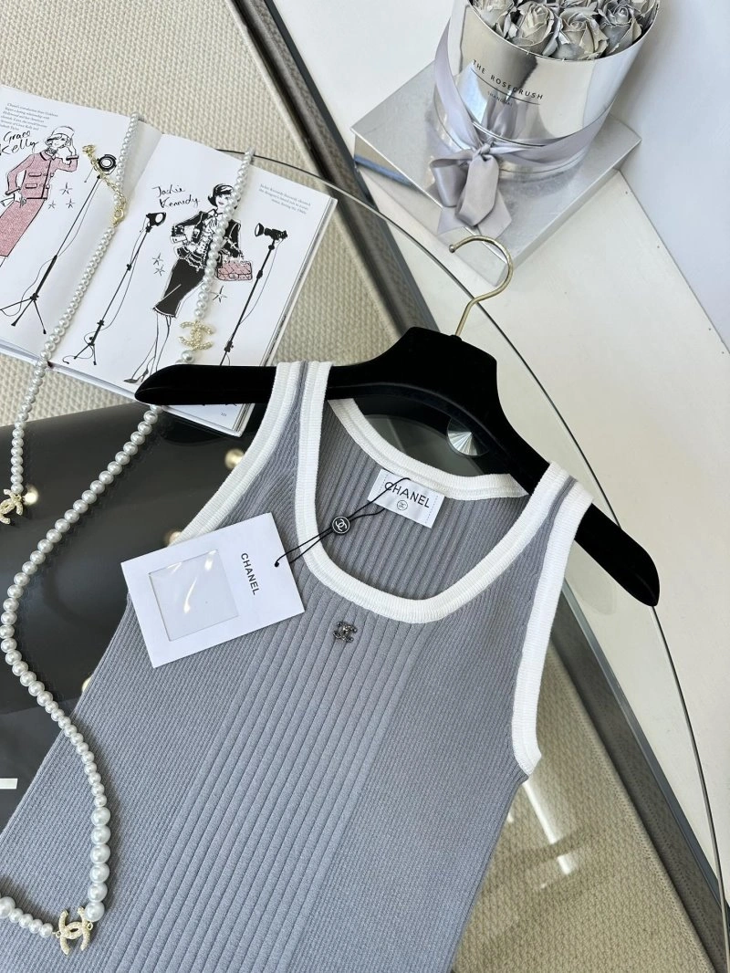 Durable Chanel Vest 110140