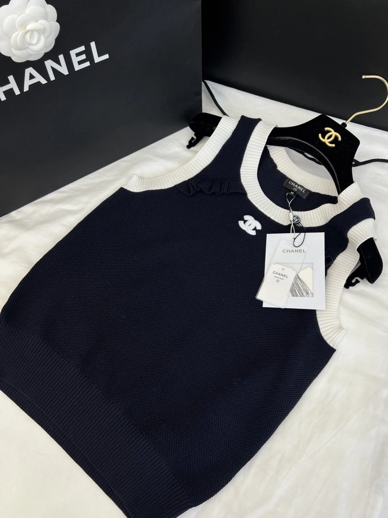 Chanel Vest Bold 110117