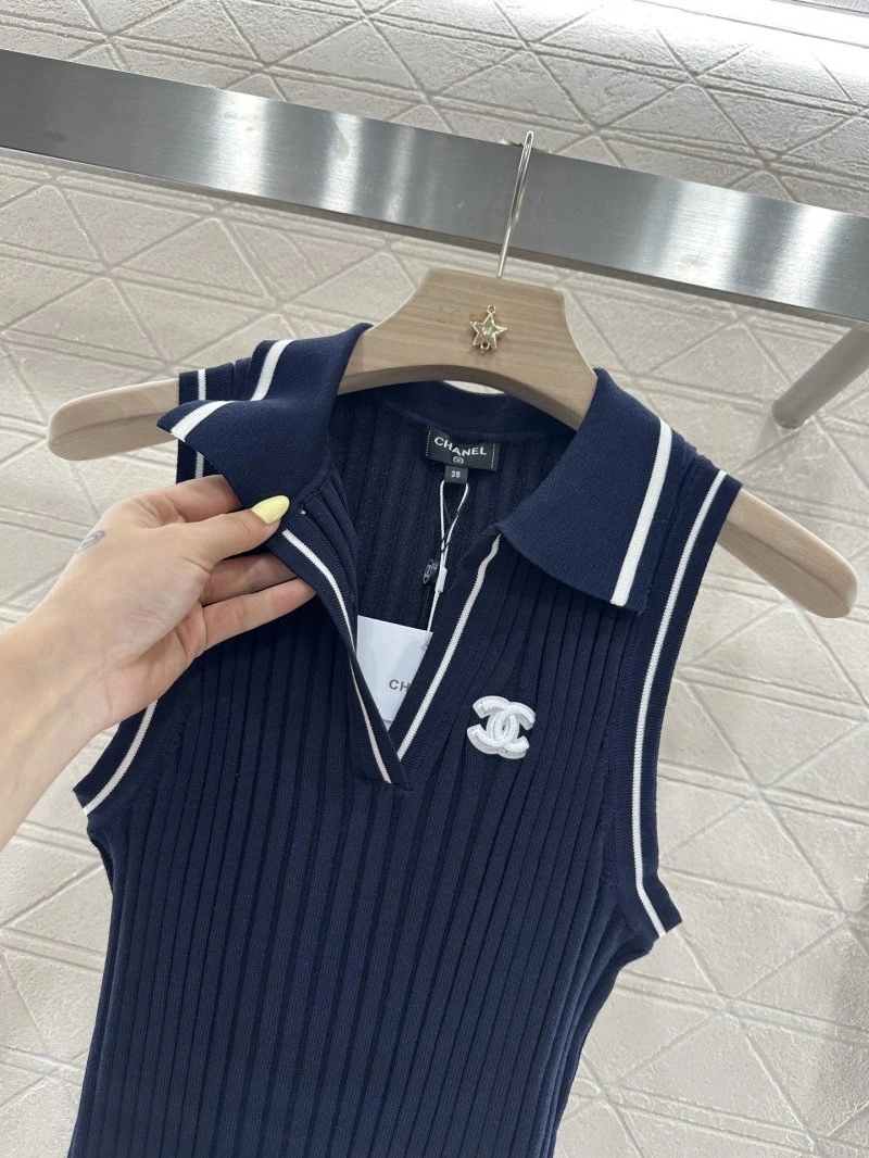 Reliable Chanel Vest 110141