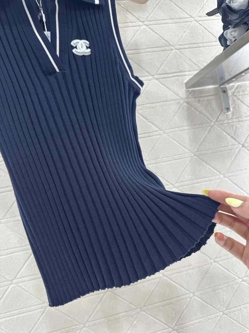 Reliable Chanel Vest 110141