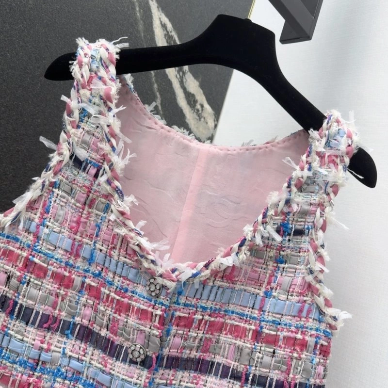 Stretchable Chanel Vest 110134