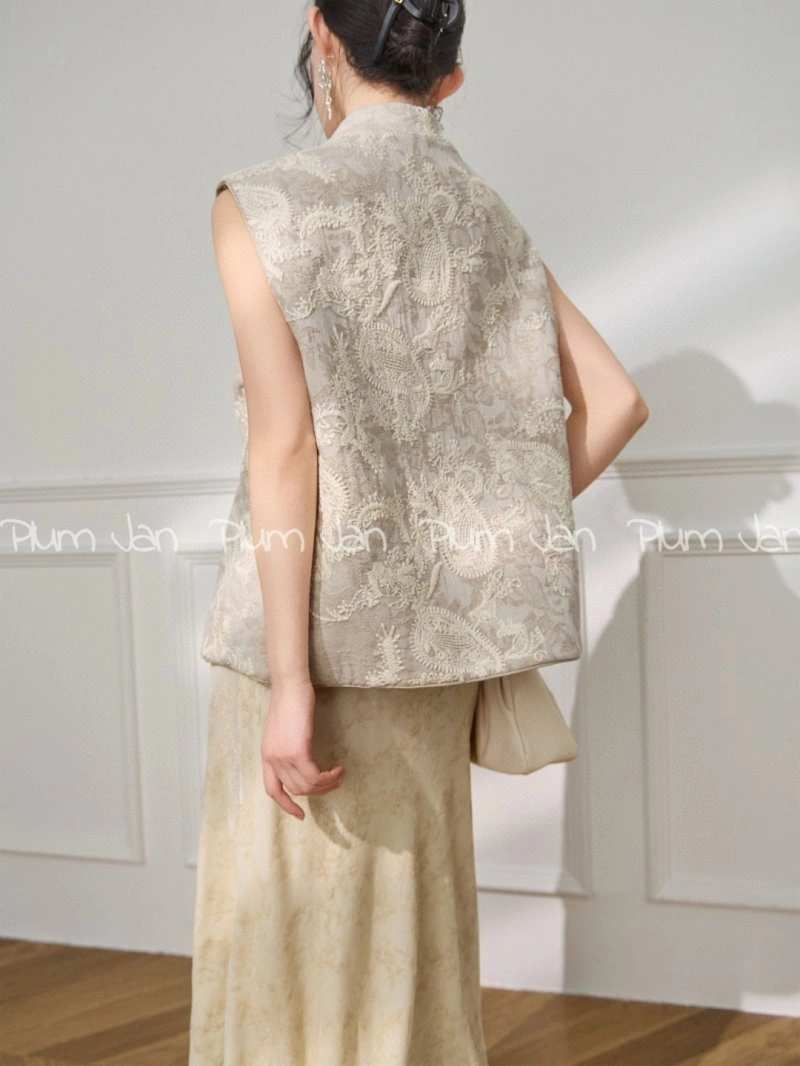 Chanel Vest UrbanChic 110142