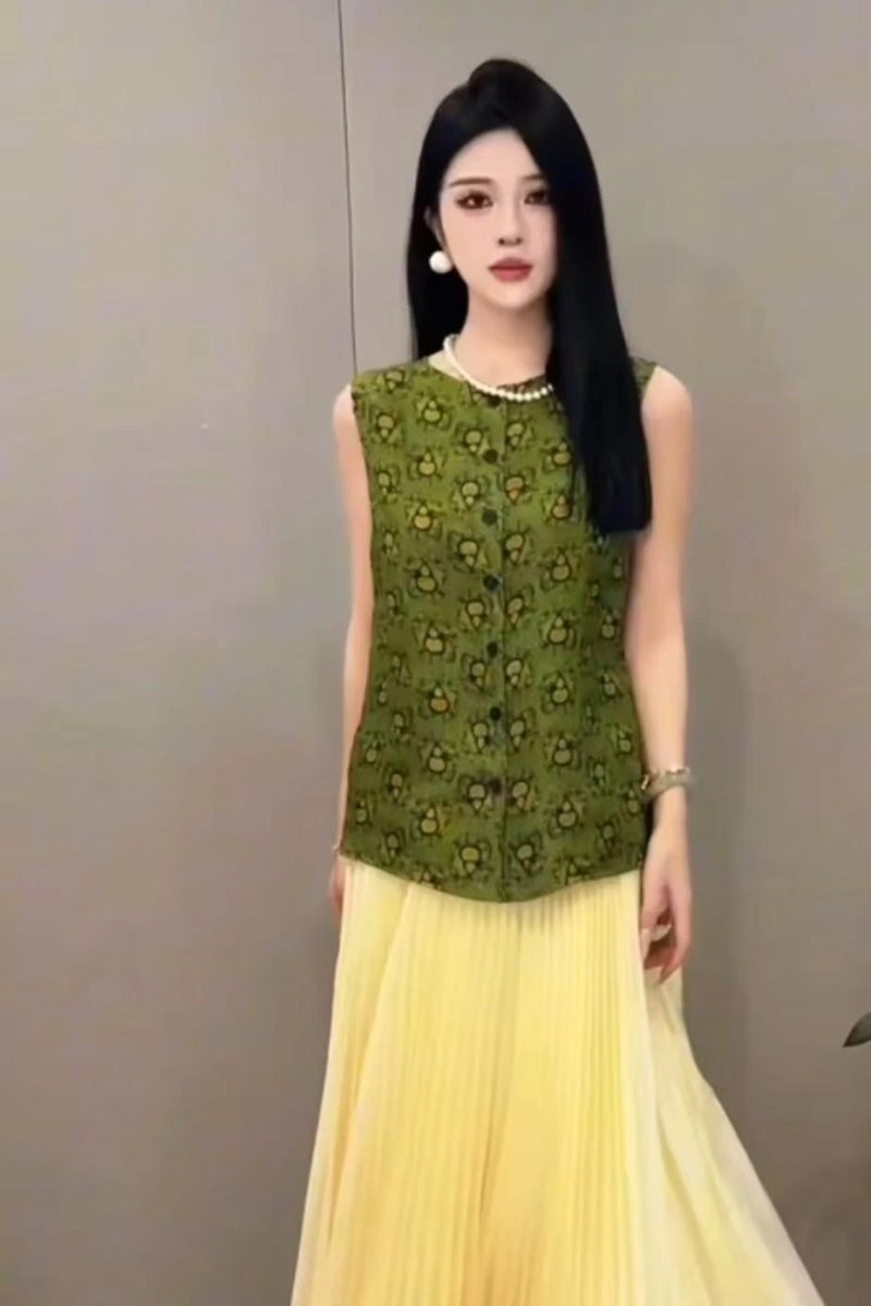 Chanel Vest TimelessDesign 110111