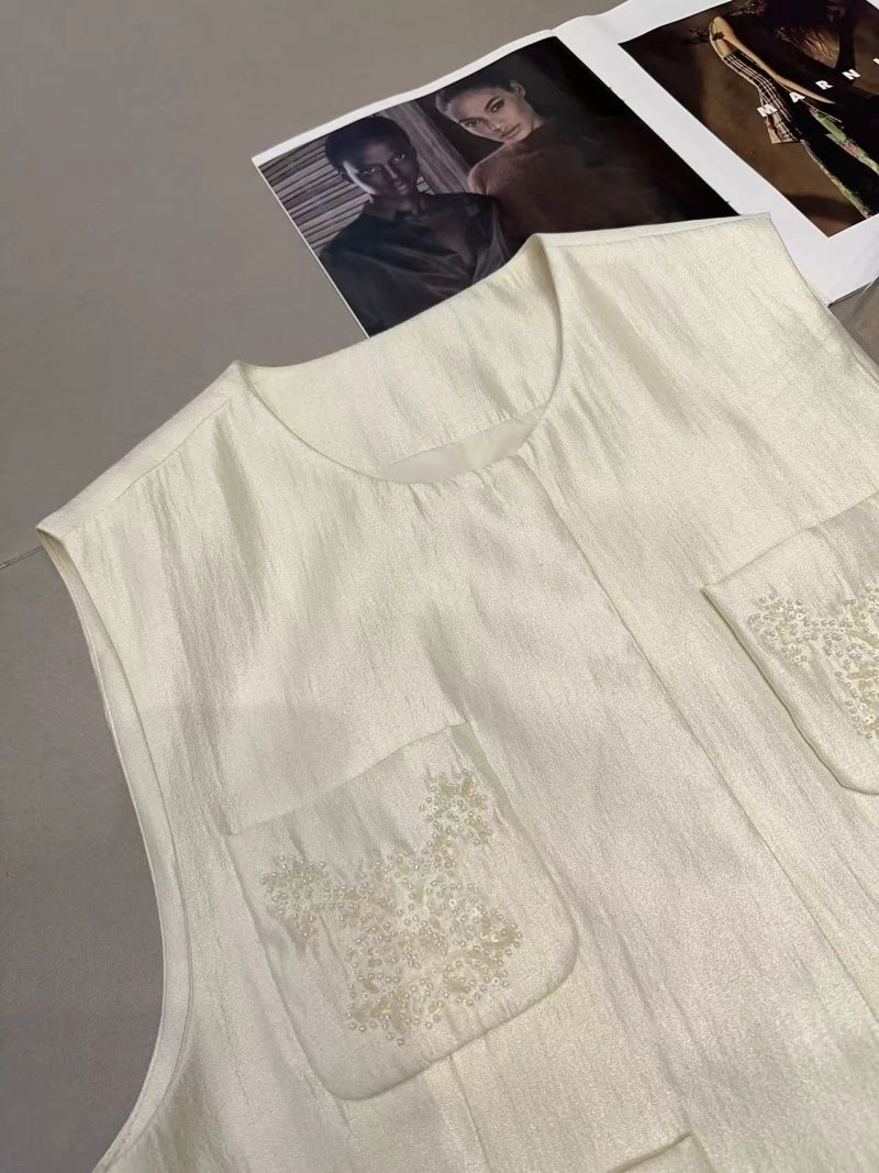 Stylish Chanel Vest 110100