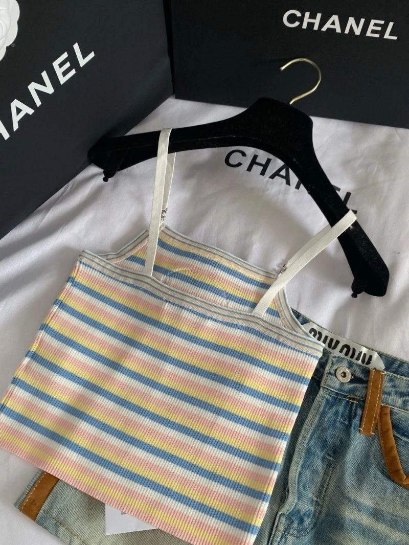 Sophisticated Chanel Vest 110084