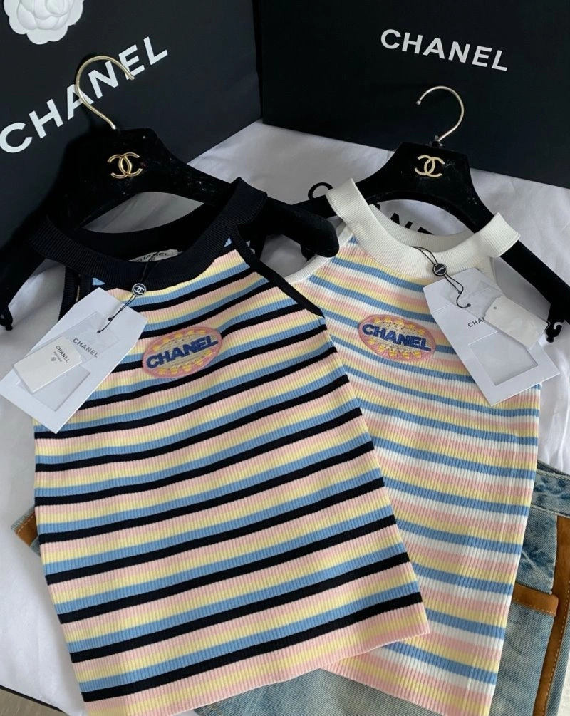 Chanel Vest Refined 110097