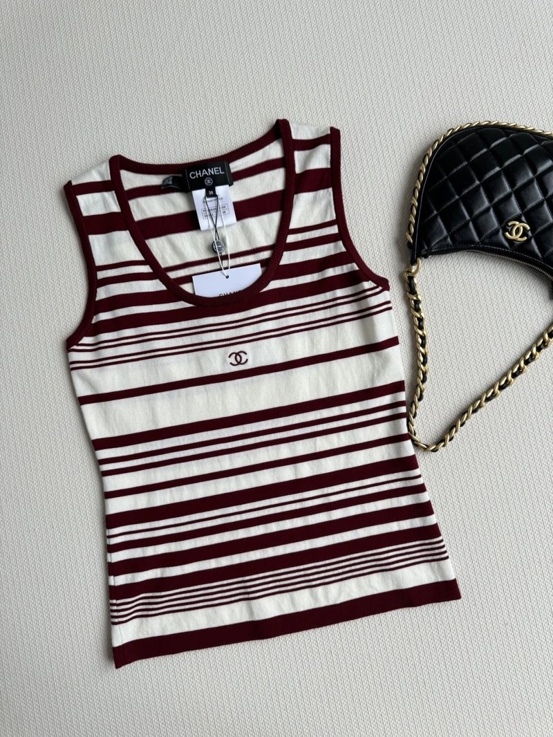 Chanel Vest Snug 110083