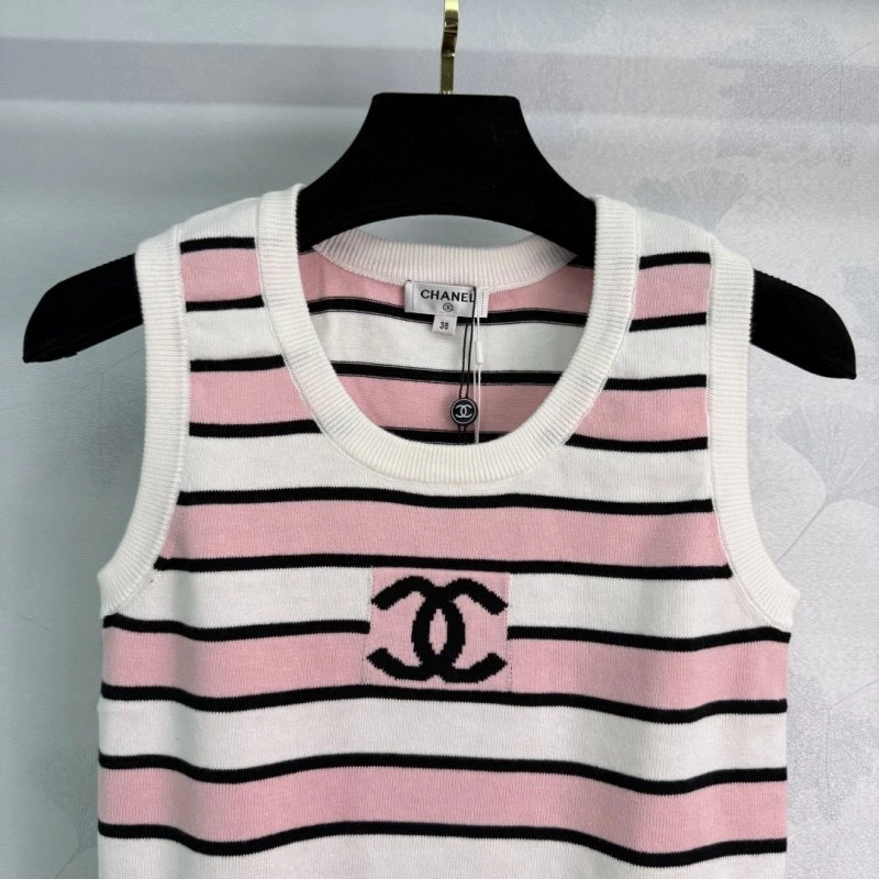 SmoothTexture Chanel Vest 110099