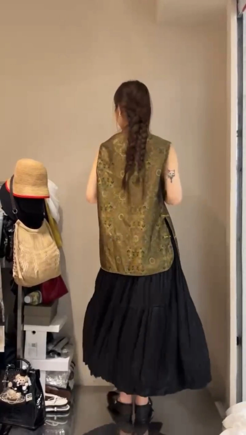 Chanel Vest Effortless 110075