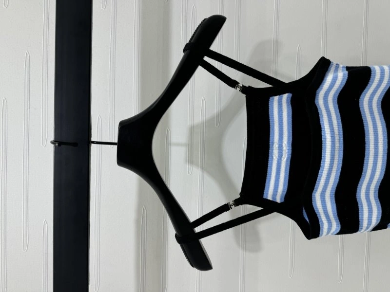 Chanel Vest Contemporary 110098