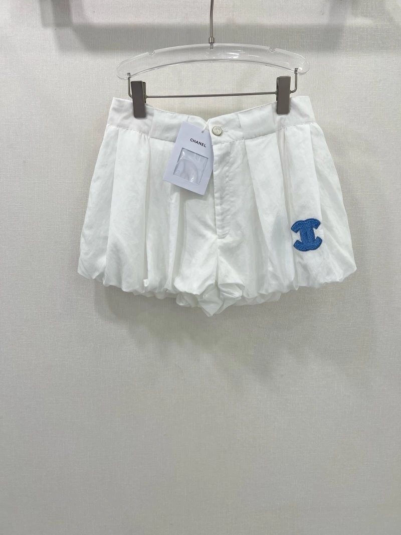 Supportive Chanel Vest 110078