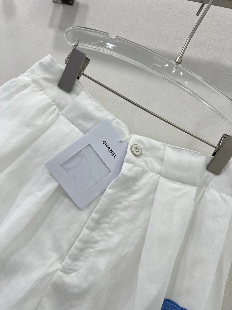 Supportive Chanel Vest 110078