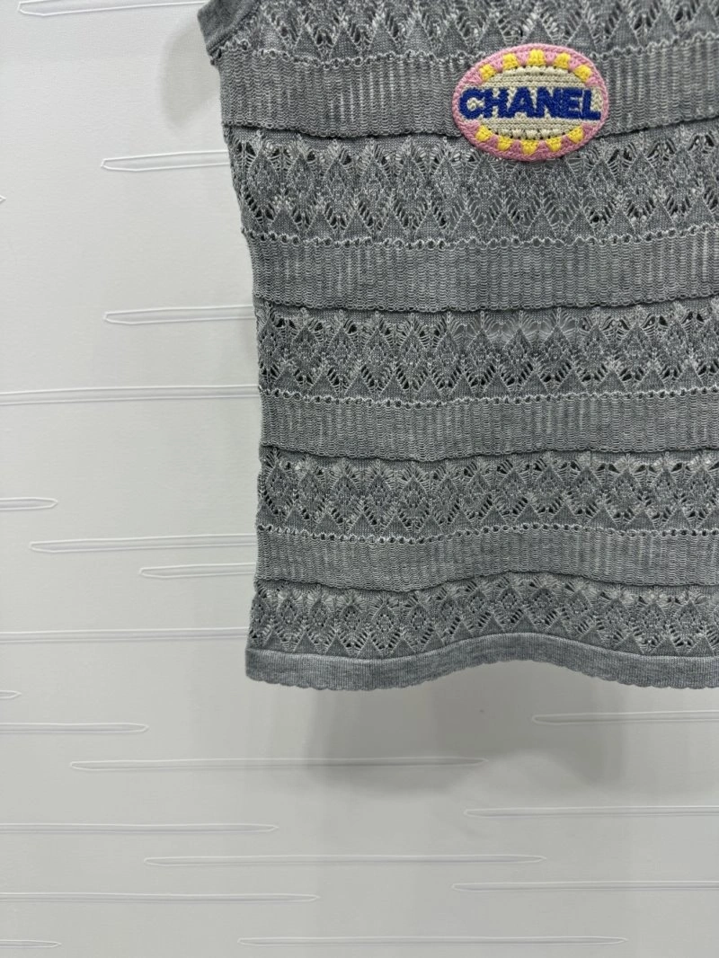 Lightweight Chanel Vest 110065