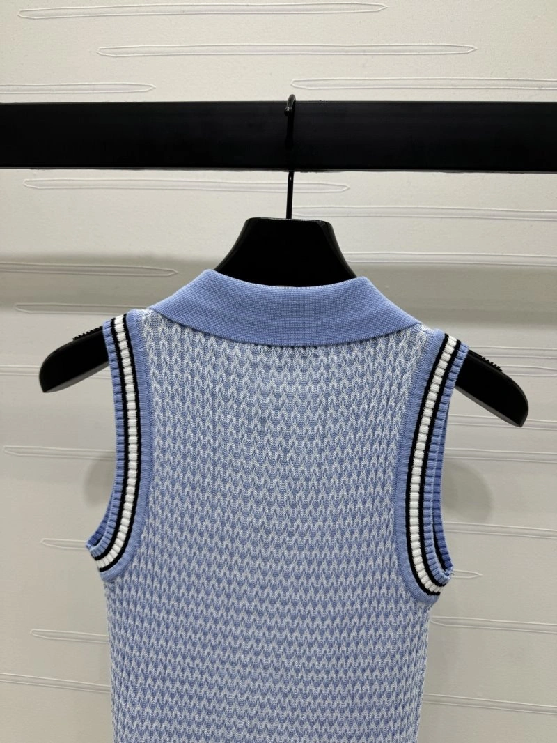 Timeless Chanel Vest 110060