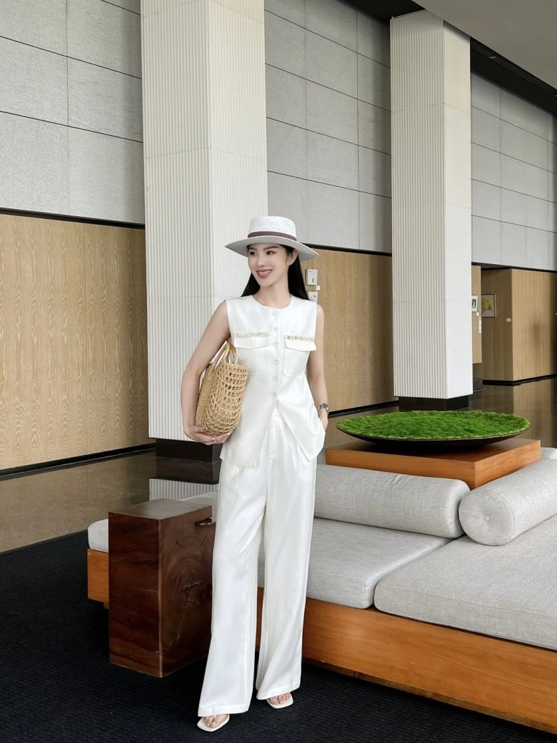 Chanel Vest OnTrend 110056