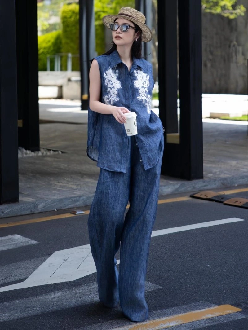 Unisex Chanel Vest 110032