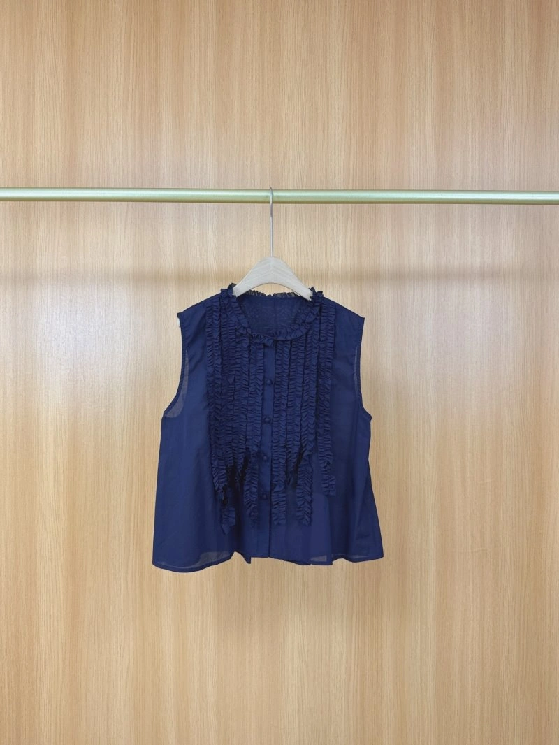 Refined Chanel Vest 110058