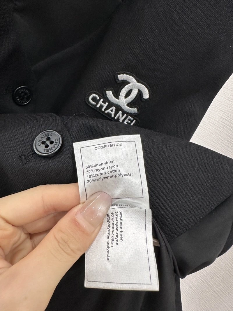 WaterResistant Chanel Vest 110053