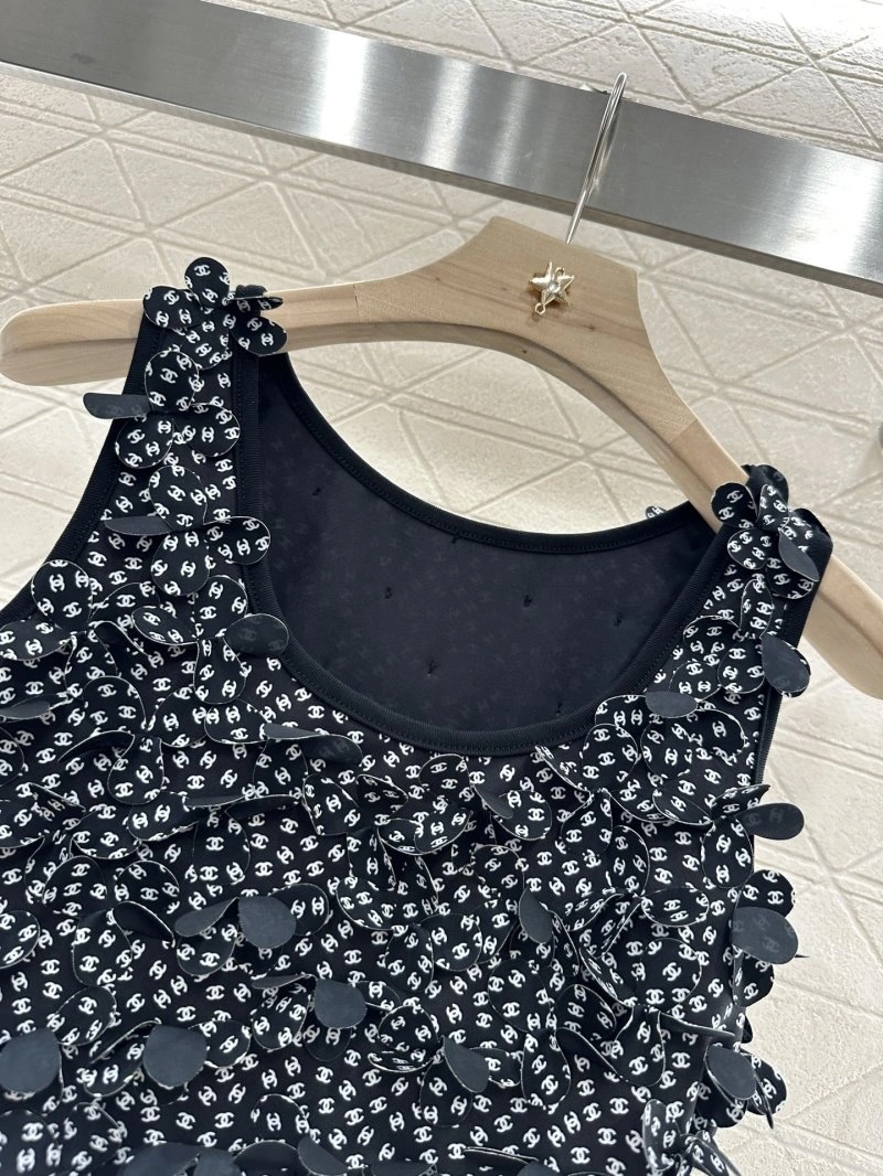 Chanel Vest MultiPurpose 110027