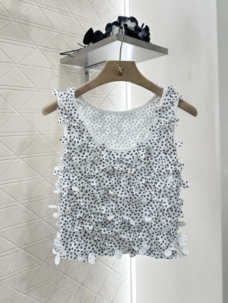 Packable Chanel Vest 110025