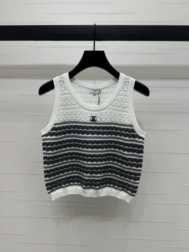 Lightweight Chanel Vest 110004