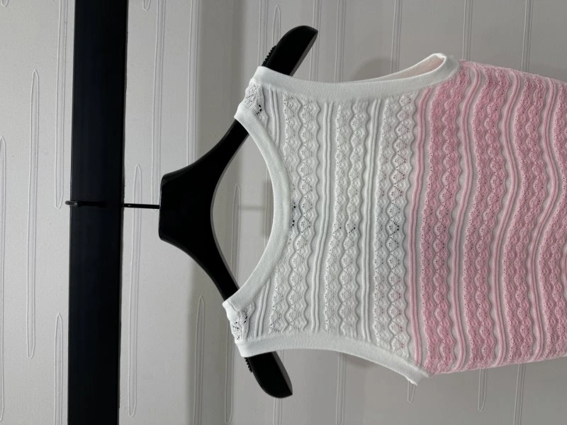 Chanel Vest Sleek 110000