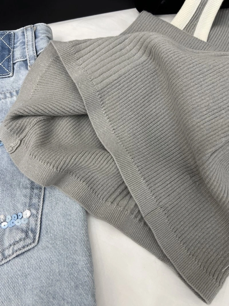 Breathable Chanel Vest 109999