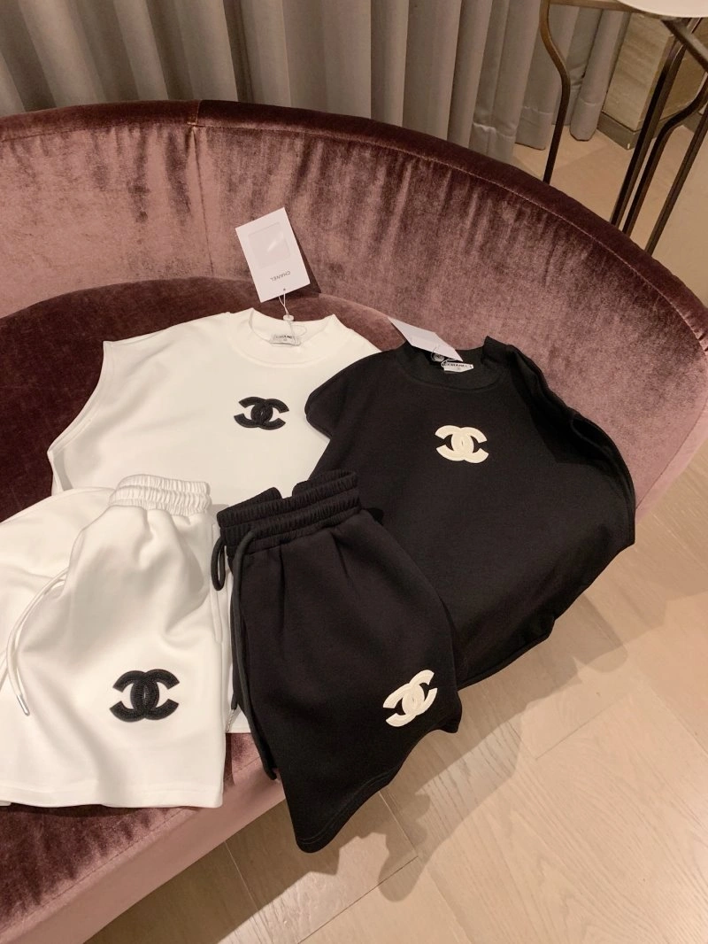 Chanel Vest Attractive 110009