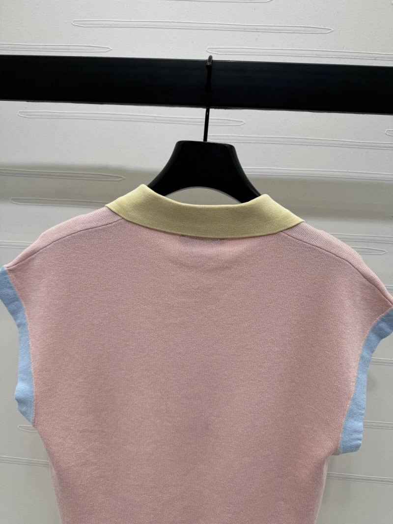 WeatherProof Chanel Vest 109989