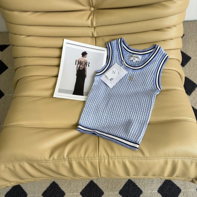 Chanel Vest Sleek 110017
