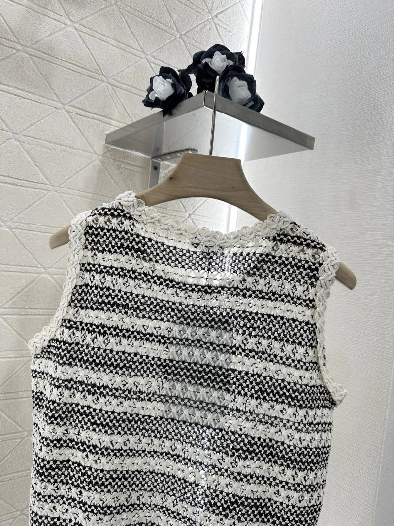 Chanel Vest Affordable 109947