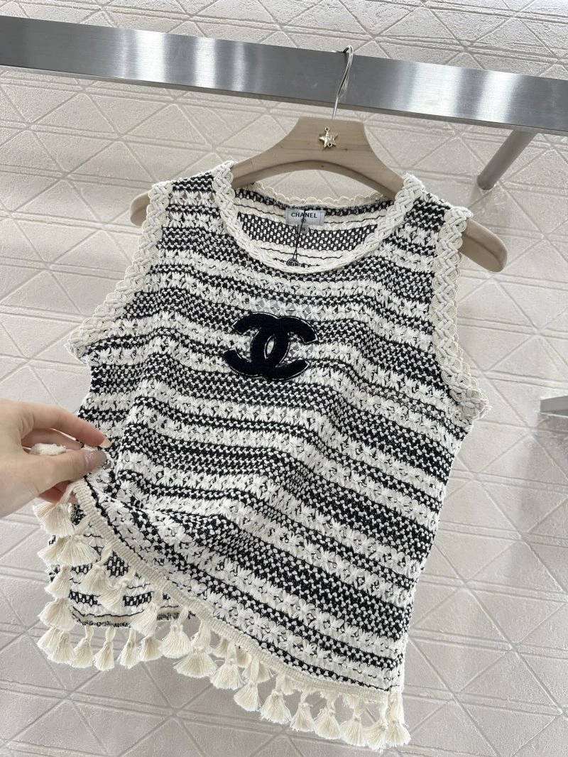 Chanel Vest Affordable 109947