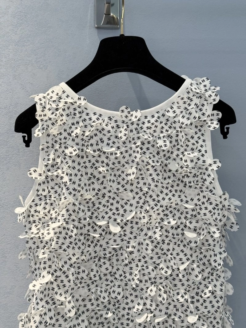 Chanel Vest Lightweight 109954
